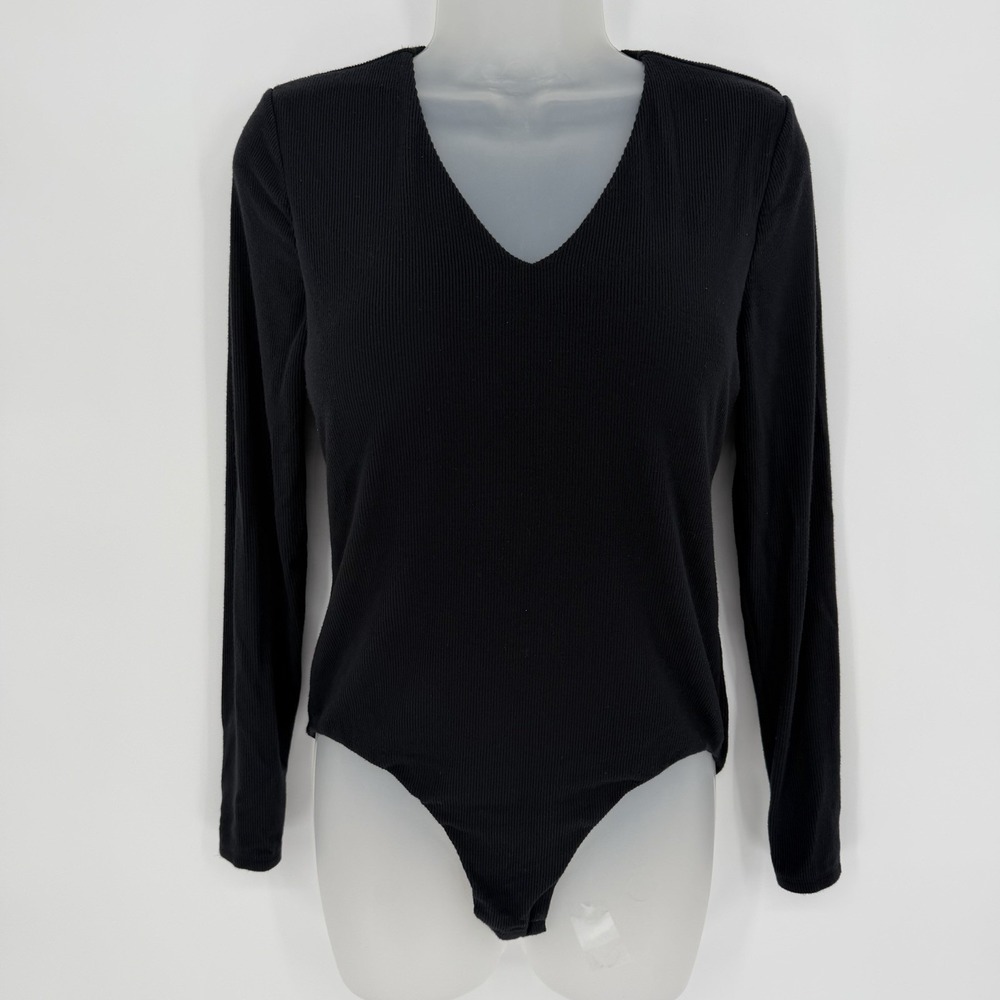 Soma M Black V Neck Ribbed Long Sleeve Snap Bodysuit Bra Padding Lined Cozy Soft